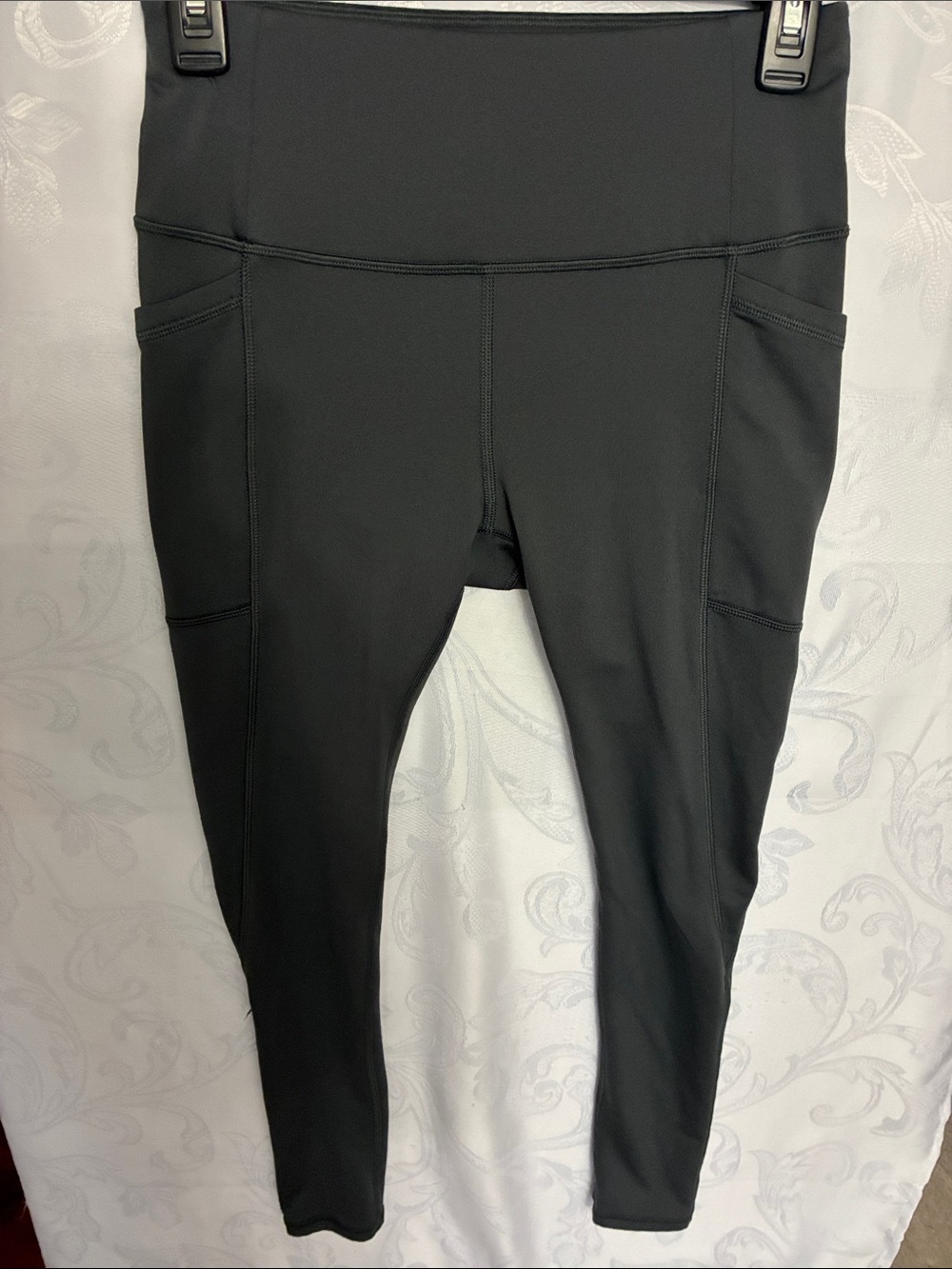 DSG Black High-Rise Pocket Leggings